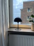 Bordslampa LUNA säljes