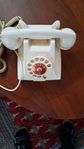 Vintage telefon vit bakelit