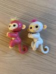 Två Fingerling Monkies - Interaktiva apor i fint skick