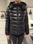 Moncler Jacka Bady Svart