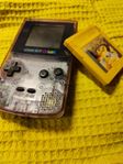 Game Boy Color - Atomic Purple + Pokémon Yellow