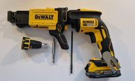 Gipsskruvdragare Dewalt med batteri utan laddare. 