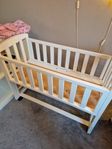 Jack & Lilly bedside crib