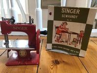 Singer sewing machine model no 20 1950