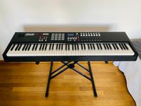 Akai MPK88 – MIDI-keyboard med 88 vägda tangenter