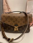 Louis Vuitton, Metis cloth crossbody bag 