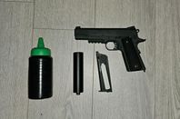 Airsoft CO2 Pistol