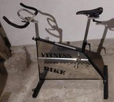 Motionscykel/Spinningcykel, märke BODYBIKE