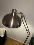 Golvlampa silver