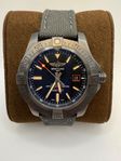 Breitling Avenger Blackbird 44- Fullset 