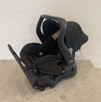 Britax Römer Primo babyskydd + Isofix bas