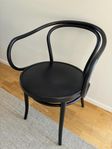 Thonet stol Ton no 30 karmstol svart