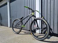 NS Suburban MTB Dirt cykel