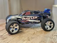 Traxxas Rustler 