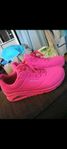 Skechers Uno neon pink 39