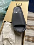 Yeezy Slide