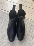 Loake Chelsea boots