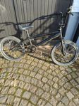 BMX cykel svart  supercool