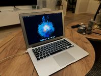 Macbook Air Intel i5