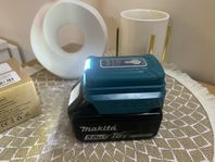 Led lampa för Makita 18v batteri med 2 USB uttag