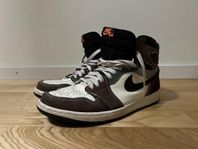 Jordan 1 High OG "Hand Crafted"