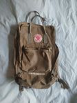 fjällräven kånken 17". 