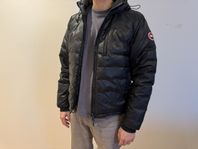 Canada Goose dunjacka Lodge Hoody 