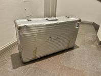 äldre rimowa resväska 