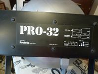 Studioblixt PRO-32