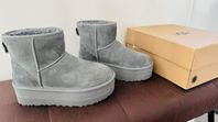 UGG Classic Mini Platform 38