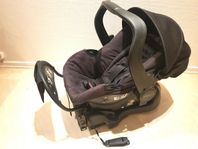 Bilbarnstol Axkid  + Britax Römer ISOFIX