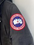 “Canada Goose Montebello Parka Svart st S ”