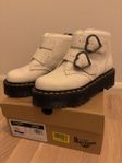 Dr Martens DEVON Heart