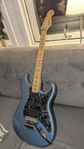 Fender stratocaster med Floyd 