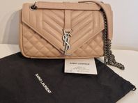 Saint Laurent Soft Envelope bag small (Pale pink)