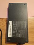 Lenovo laddare 300w