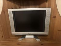 32 tum LCD TV