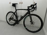 Bianchi Oltre XR4 Di2