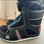 Snowboard boots strl 33,5 K2 mini turbo