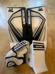 Bauer Prodigy goalie pads, plock och stöt