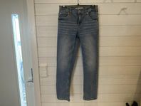 Jeans Levi's 551 Strl 12A