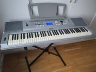 Yamaha Portable Grand DGX-220 Digitalpiano 