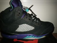 Jordan 5 Black Grape