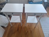 2 st  Vita IKEA Hemnes sängbord/avlastningsbord