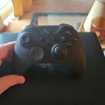 xbox elite series 2 kontroll