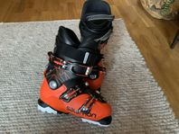 Pjäxor Salomon  Qst Access 70 T strl 23,5 cm