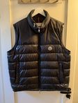 Moncler väst, strl 5 (XL/56)