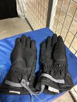 snow gloves