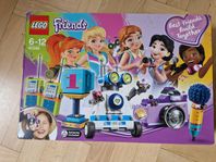 Lego friends - oöppnad kartong