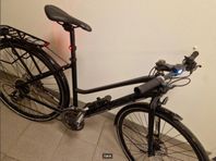 Crescent Femto+ 24-vxl dam cykel Hybrid full service